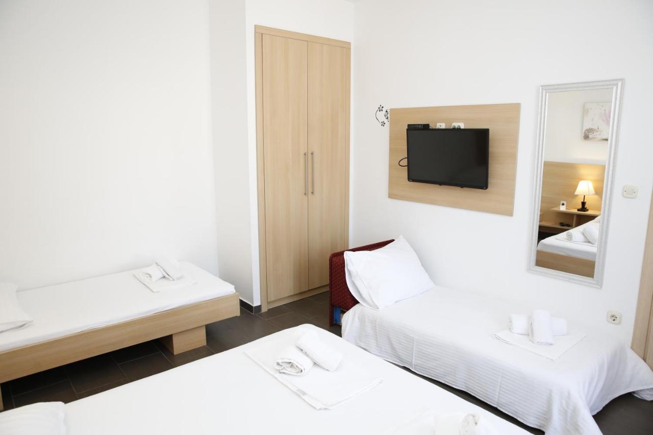 Guest House Lorenta 沃迪切 外观 照片