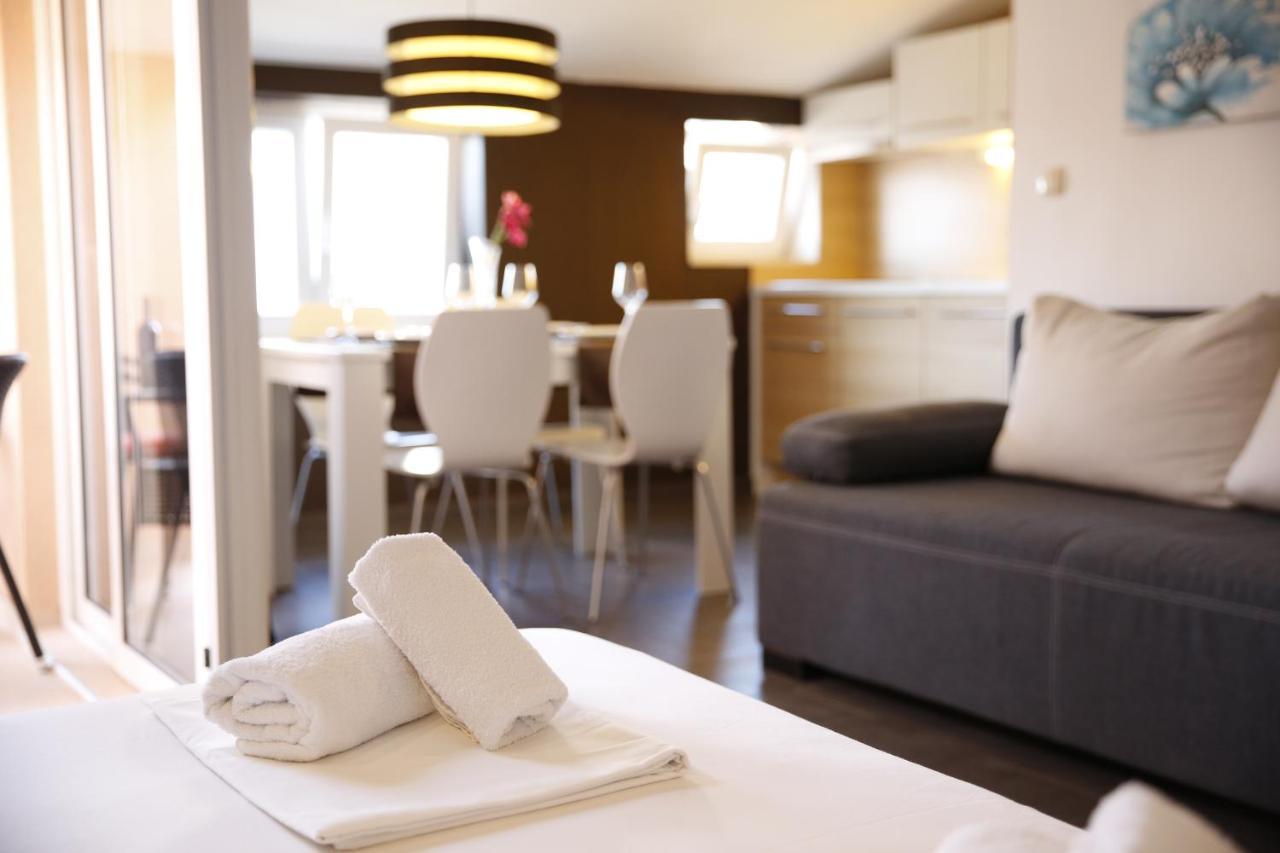 Guest House Lorenta 沃迪切 外观 照片