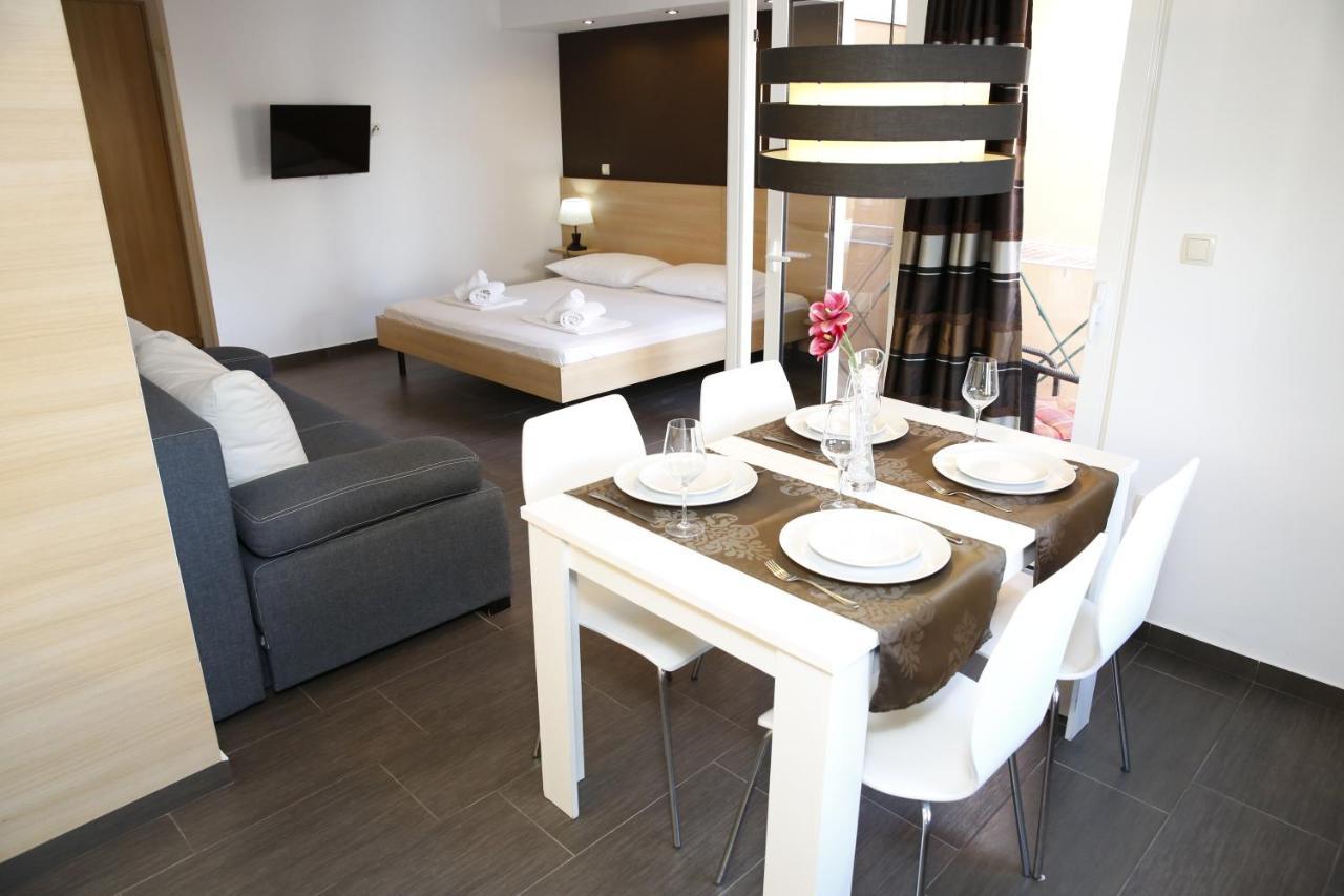 Guest House Lorenta 沃迪切 外观 照片