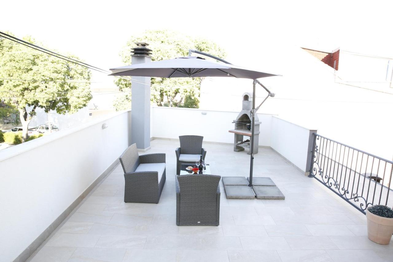 Guest House Lorenta 沃迪切 外观 照片